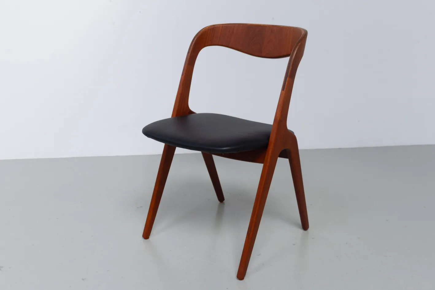 Dänischer Sonja Beistellstuhl aus Teak von Johannes Andersen für Vamo, 1960er