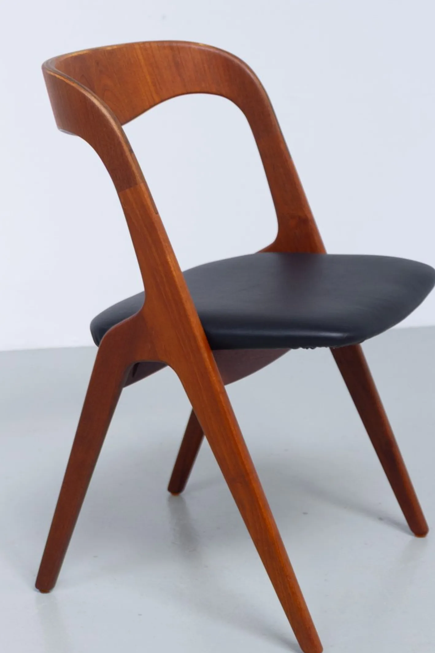 Dänischer Sonja Beistellstuhl aus Teak von Johannes Andersen für Vamo, 1960er