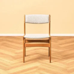 Dänisches Set aus 4 Esszimmerstühlen aus Eichenholz von Erik Buch, 1950