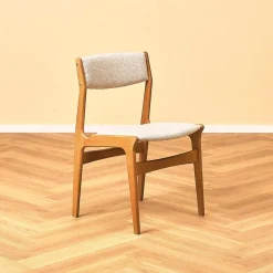 Dänisches Set aus 4 Esszimmerstühlen aus Eichenholz von Erik Buch, 1950