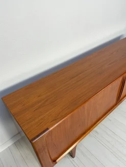 Dänisches Vintage Teak Sideboard von Bernhard Pedersen & Son, 1960er
