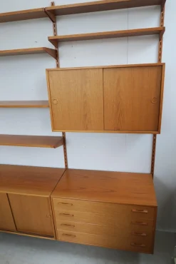 Dänisches Wandregal aus Teak von FM Møbler, 1960er