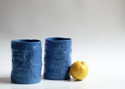 Dress Your Space Up Serie Keramik Porzellantasse von Anna Demidova