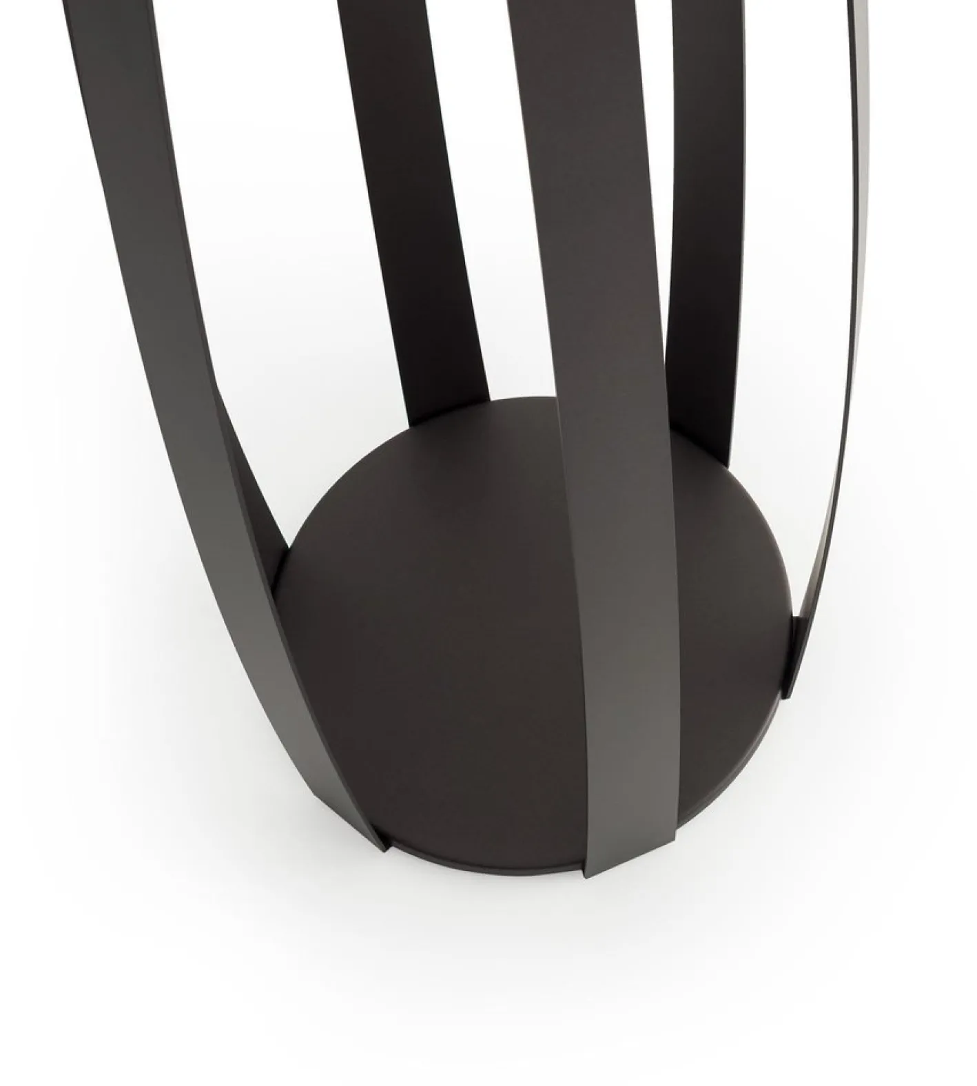 Dunkel polierte Ficus Garderobe von Morica Design