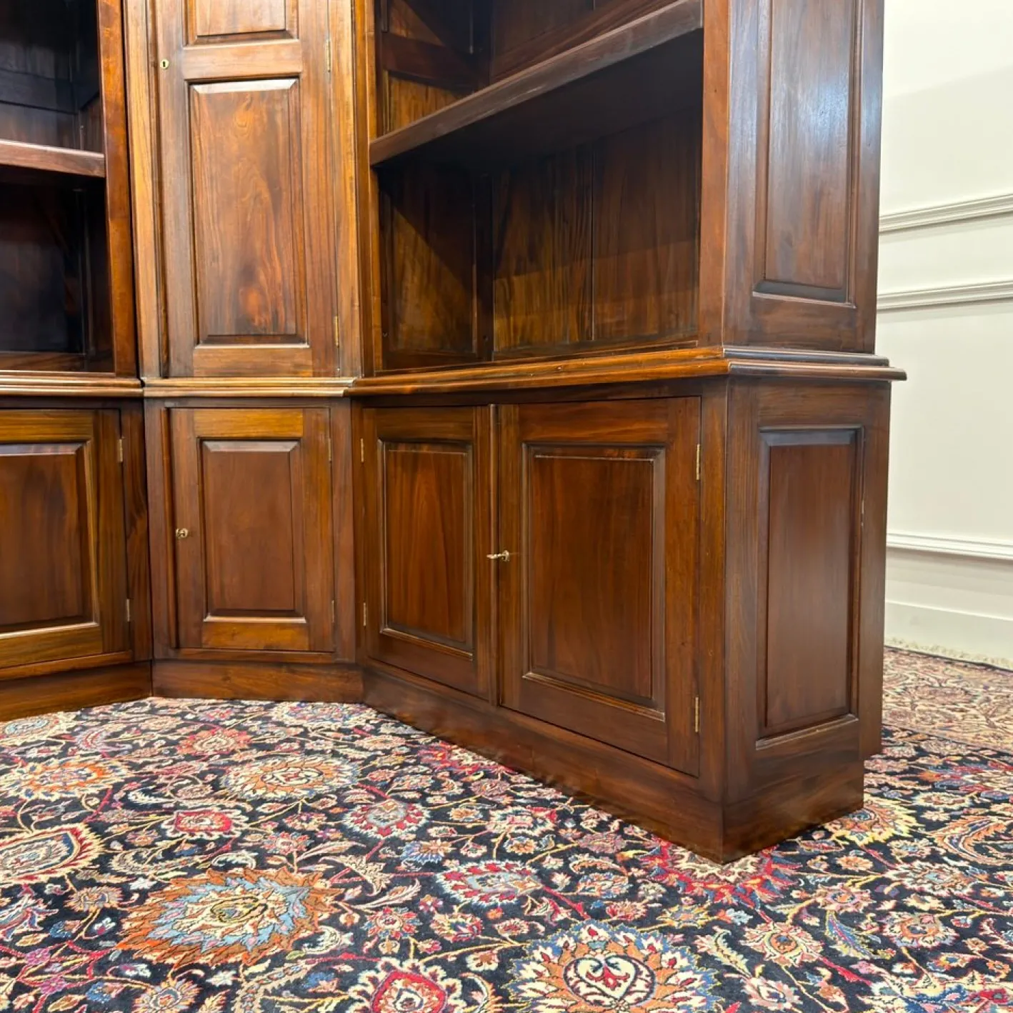 Eck-Bücherregal aus Teak