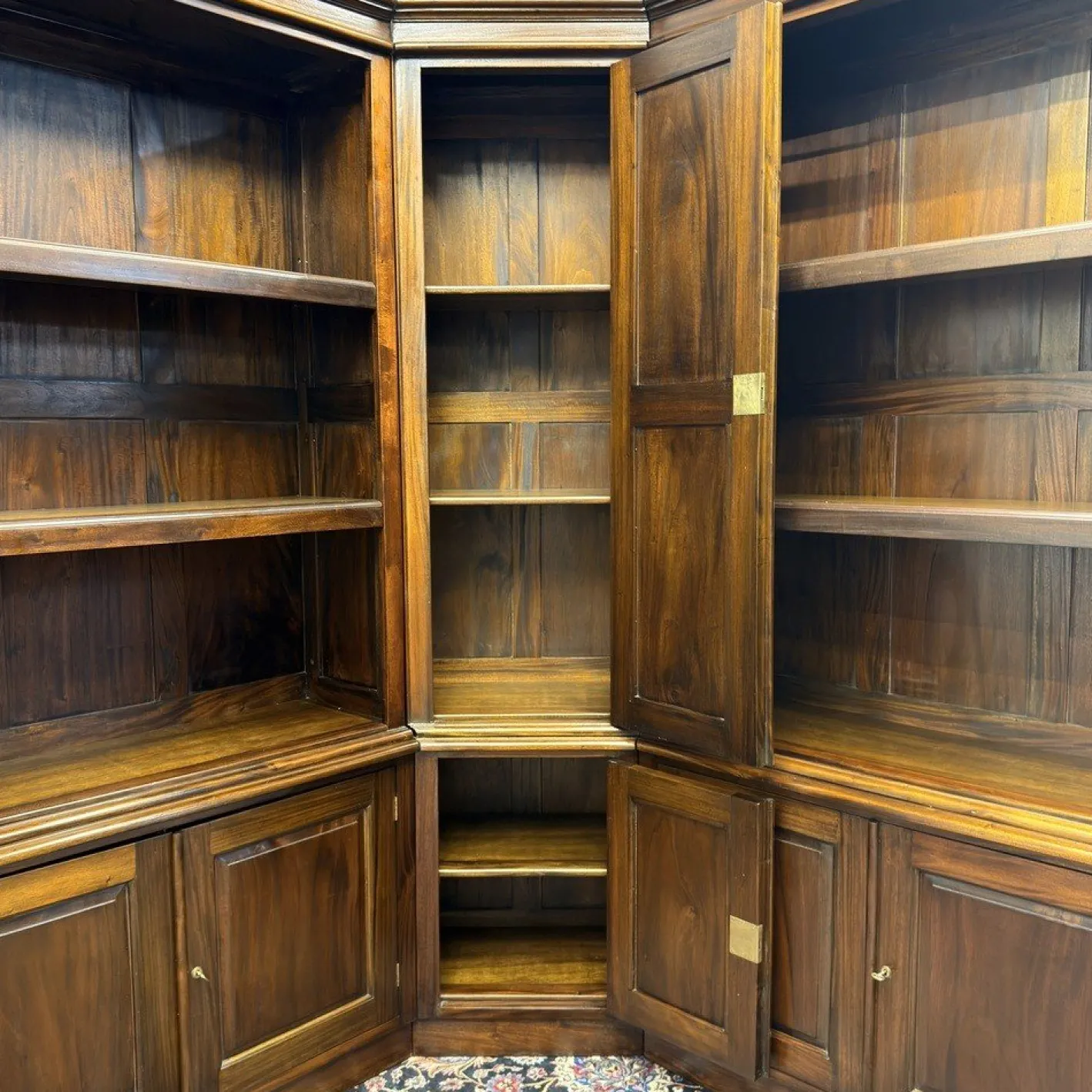 Eck-Bücherregal aus Teak