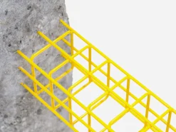 'Elements of Construction' Pfahl von Willem van Hooff