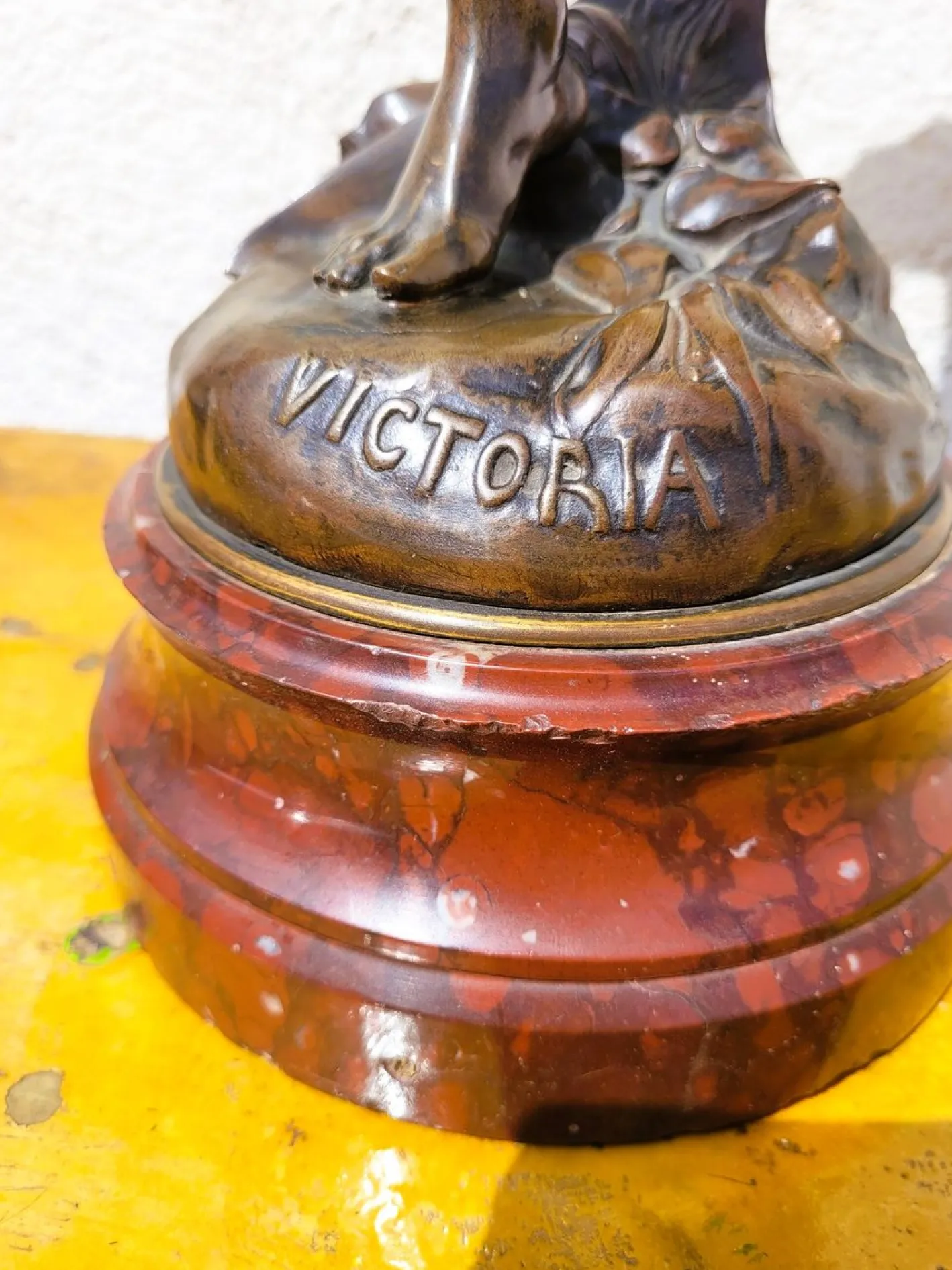 Emile Picault, Victoria, Bronzeskulptur, Ende 19. Jh.