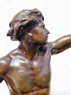 Emile Picault, Victoria, Bronzeskulptur, Ende 19. Jh.