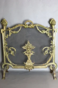 Feuerschutz aus Vergoldeter Bronze, 19. Jh.