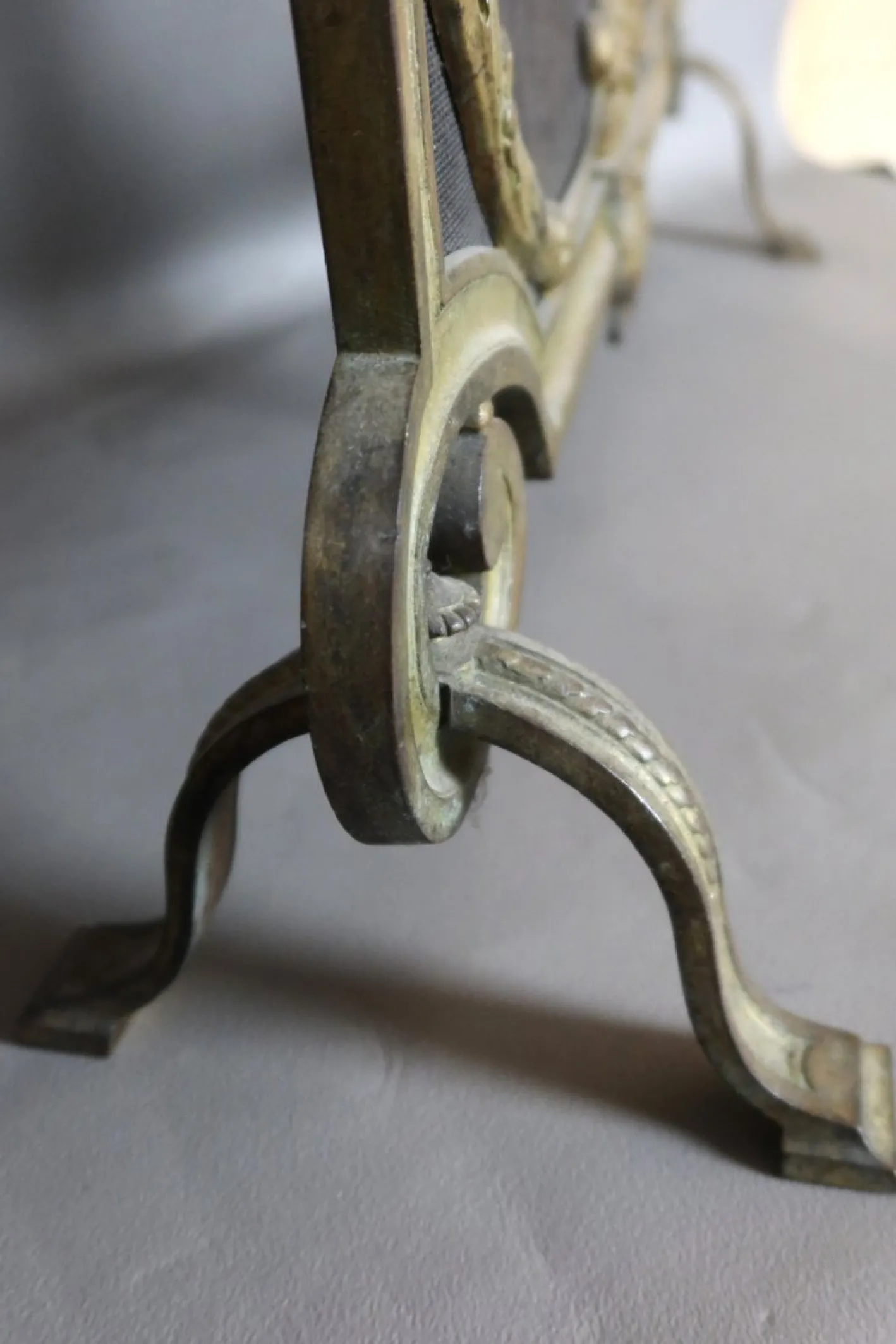 Feuerschutz aus Vergoldeter Bronze, 19. Jh.