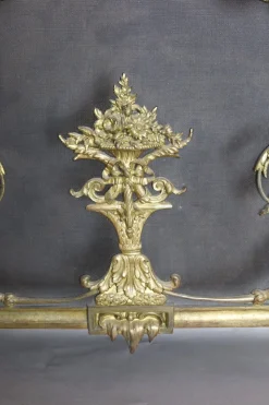 Feuerschutz aus Vergoldeter Bronze, 19. Jh.