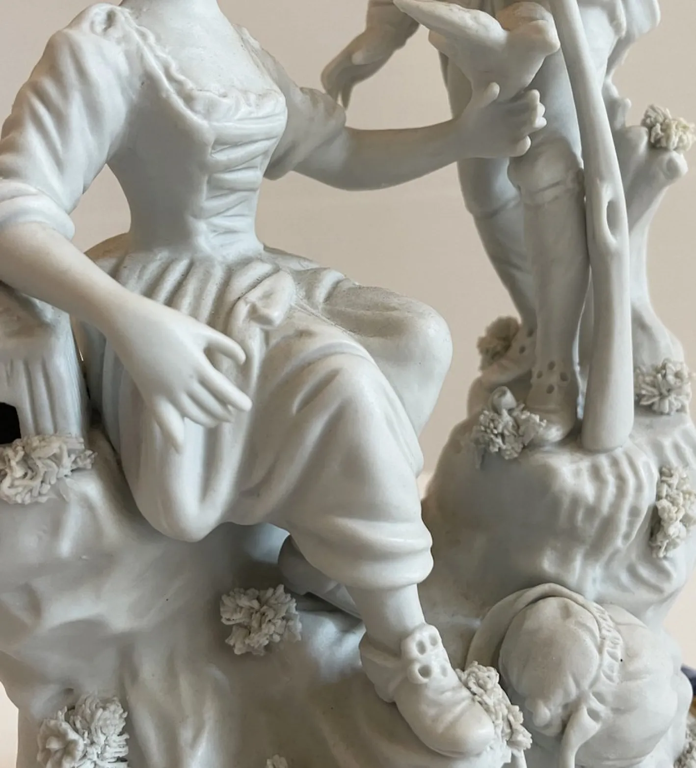 Figurative Skulptur, 19. Jh., Porzellan