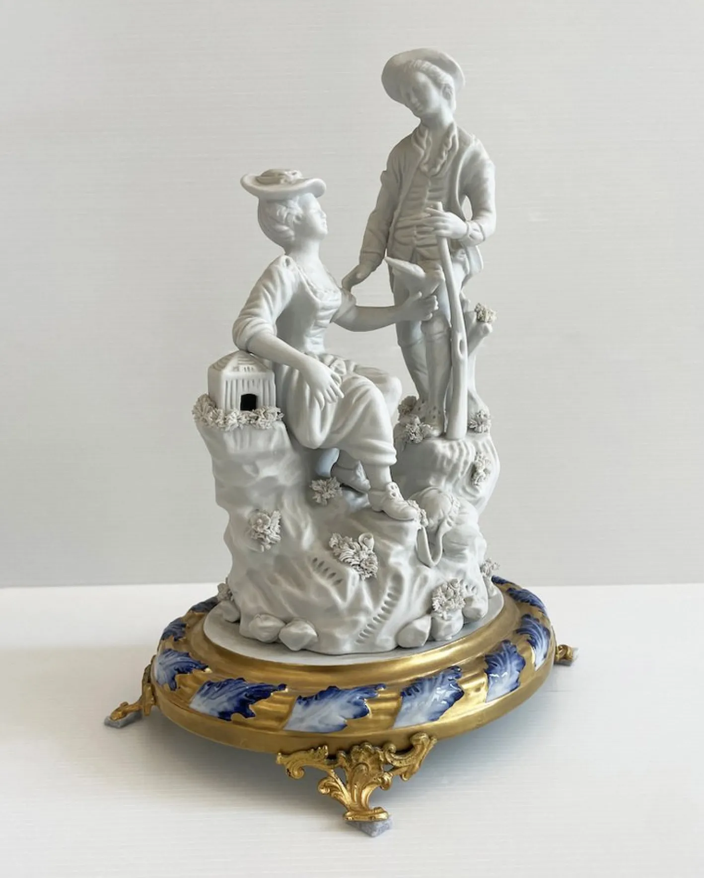 Figurative Skulptur, 19. Jh., Porzellan