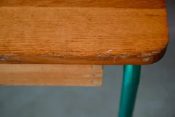 Französischer Vintage Schreibtisch für Kinder, 1950er