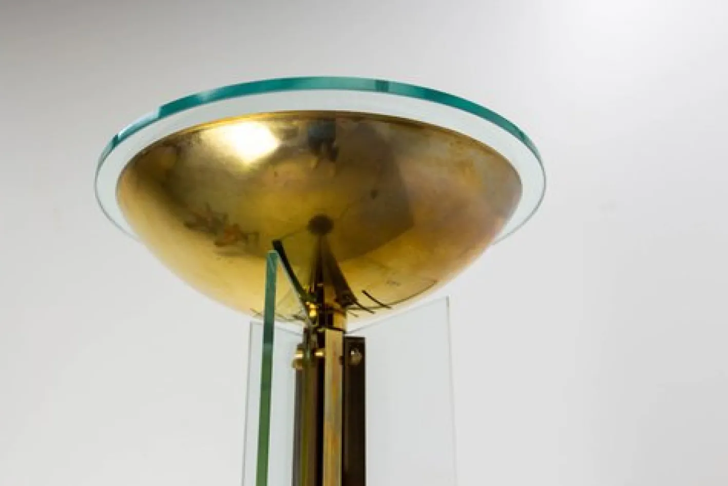 Französische Vintage Stehlampe aus Messing & Glas, 1980er