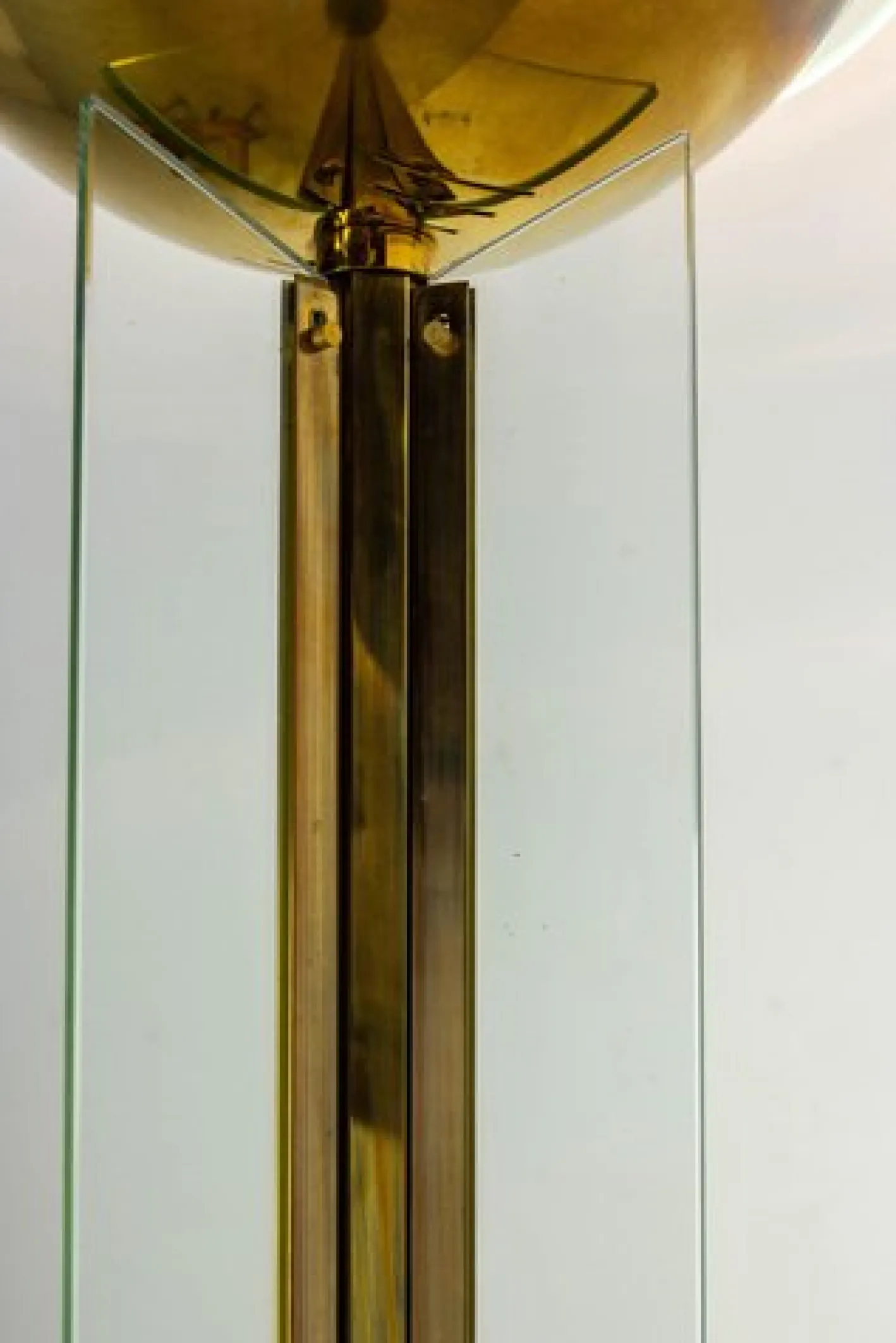 Französische Vintage Stehlampe aus Messing & Glas, 1980er