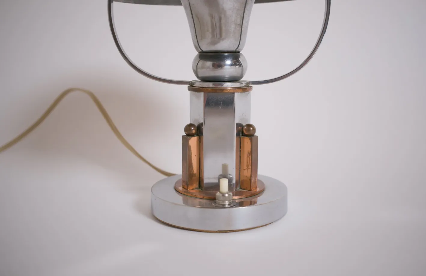Französische Vintage Tischlampe aus Kupfer & Chrom, 1930