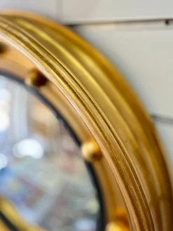 Gewölbter Regency Spiegel