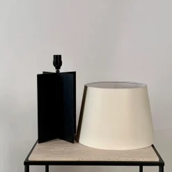 Große Cuatolados Lampe aus geschwärztem Stahl von Atelier Cabanel