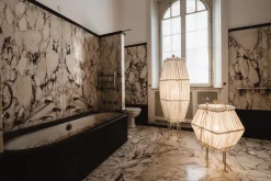 Große Presenza Stehlampe von Agustina Bottoni