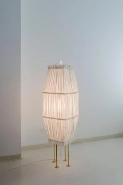 Große Presenza Stehlampe von Agustina Bottoni