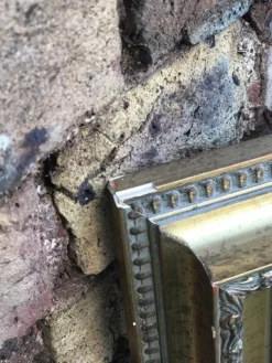 Großer Spiegel mit vergoldetem Holzrahmen