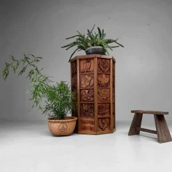 Hoher japanischer Kadai Ständer aus Holz, 1996