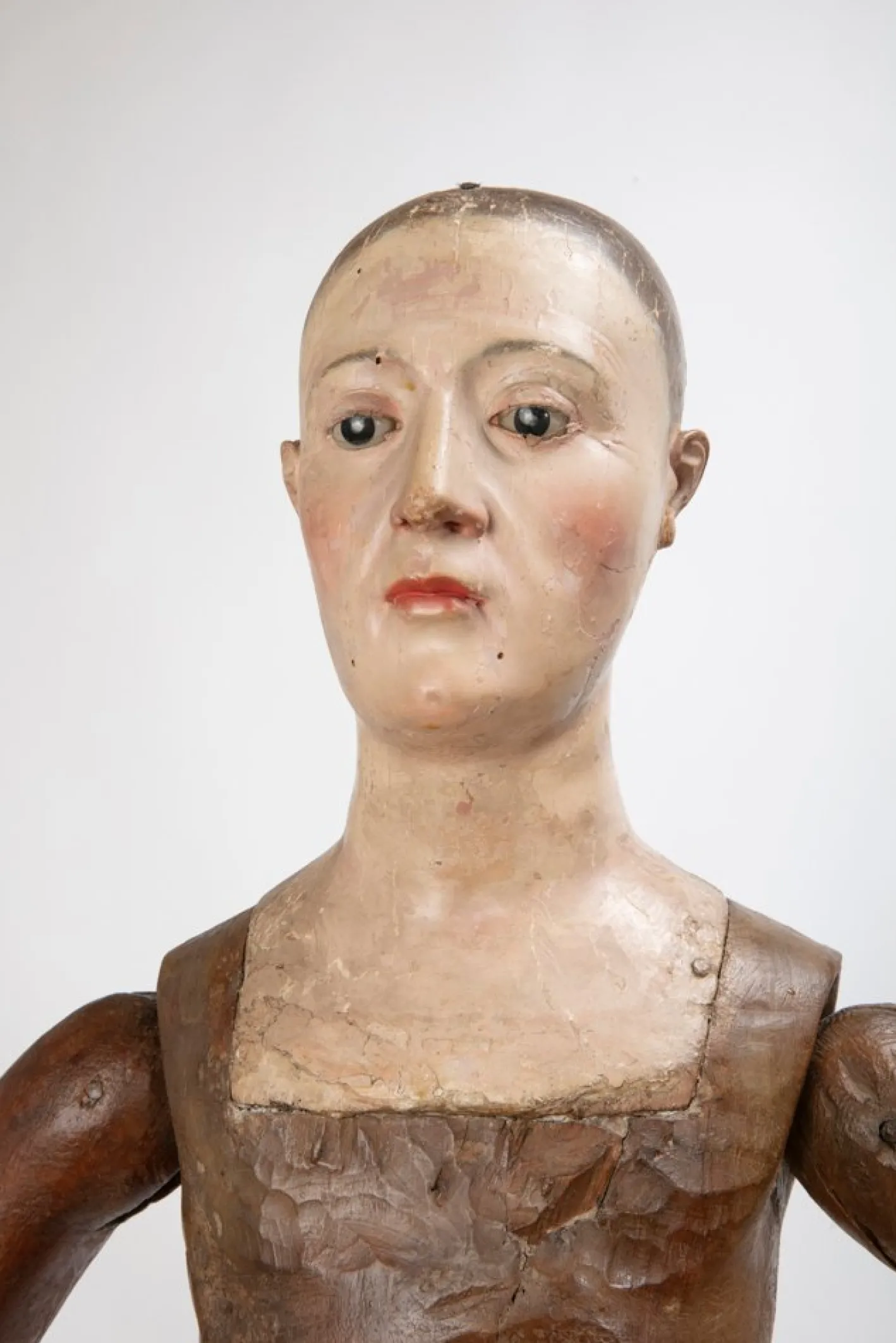 Italiano Ignoto, Gegliederte Maler-Schaufensterpuppe, 1790, Holz mit Glasdetails