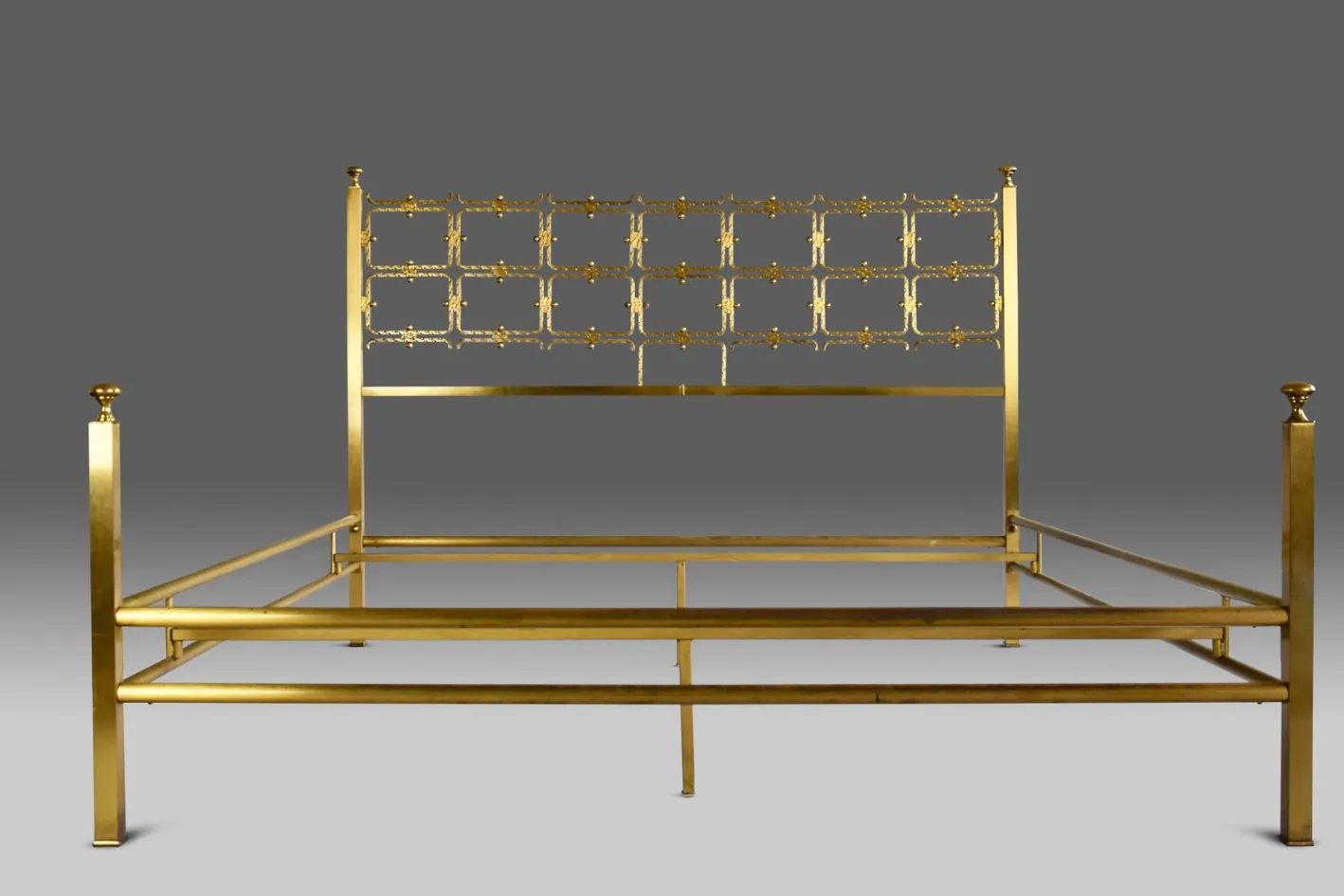 Italienisches Mid-Century Messing Doppelbett von Osvaldo Borsani