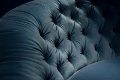 Italienisches Rundes Capitonne Sofa von VGnewtrend