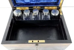 19. Jahrhundert Toilettenbox aus Holz von John Bagshaw & Sons, England
