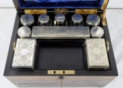 19. Jahrhundert Toilettenbox aus Holz von John Bagshaw & Sons, England