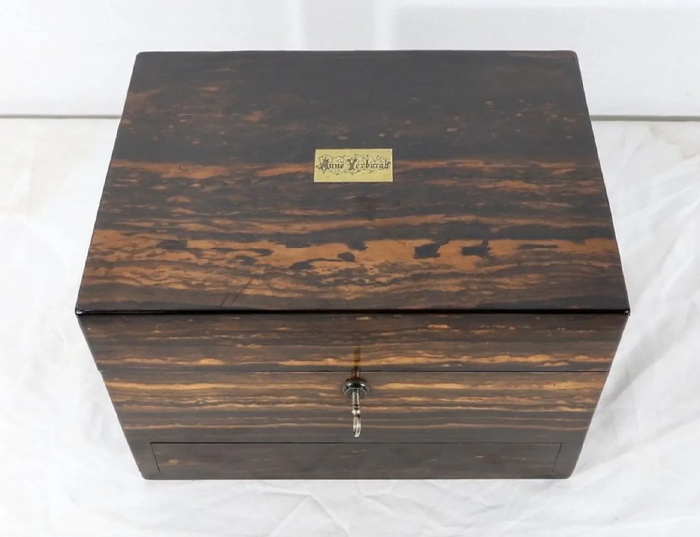 19. Jahrhundert Toilettenbox aus Holz von John Bagshaw & Sons, England