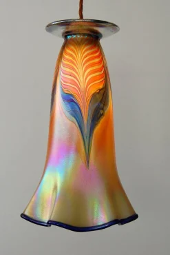 Jugendstil Hängelampe mit Pfauenfedern Dekor von Richard Rooze