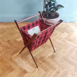 Klappbarer Mid-Century Zeitschriftenständer aus Teak