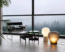 Kumo Mittelgroße rauchgraue Acetato Taupe Stehlampe von Pulpo