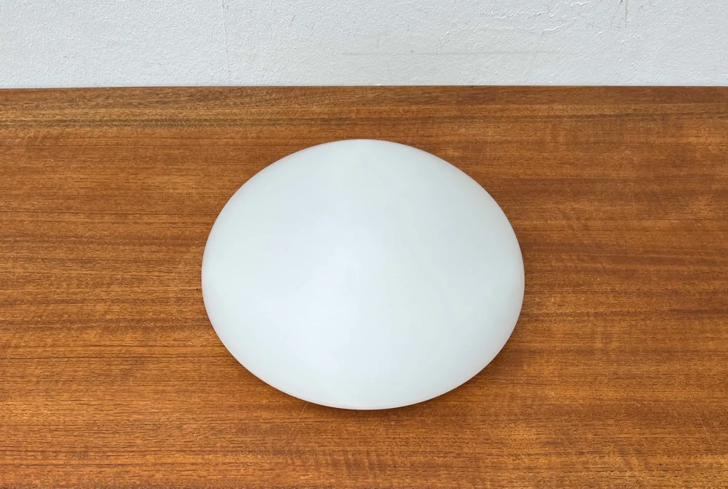 Minimalistische Mid-Century Modern Decken- oder Wandlampe von Wilhelm Wagenfeld für Lindner, 1950er