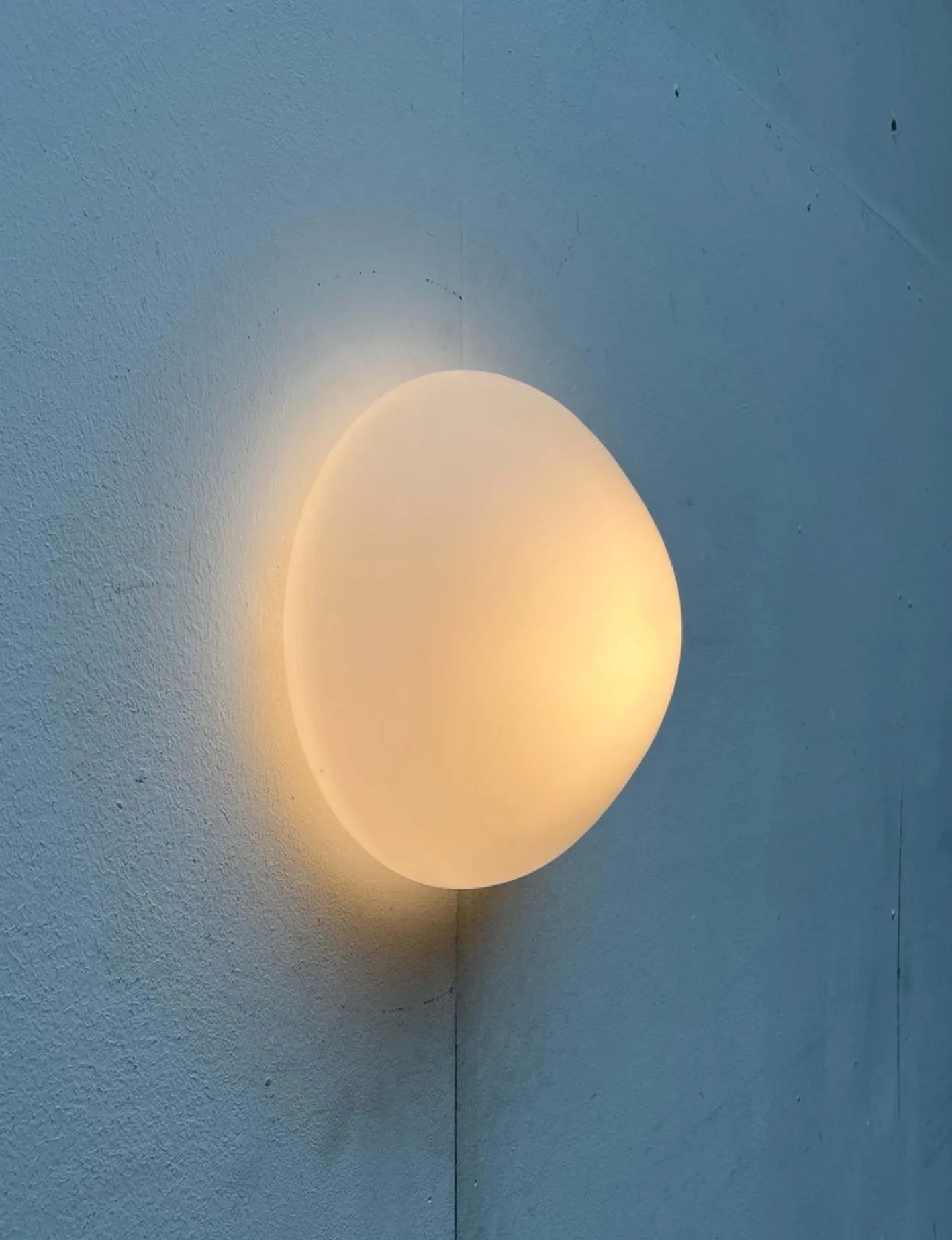 Minimalistische Mid-Century Modern Decken- oder Wandlampe von Wilhelm Wagenfeld für Lindner, 1950er