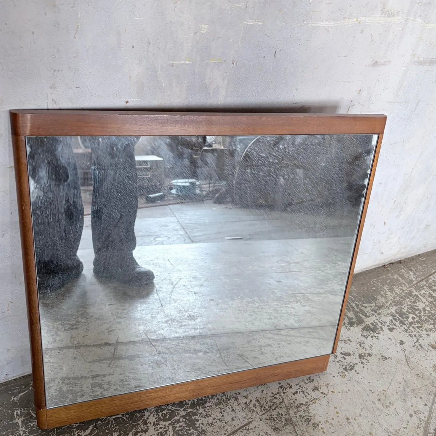 Moderner quadratischer dänischer Mid-Century Spiegel mit Rahmen aus Teak, 1960er