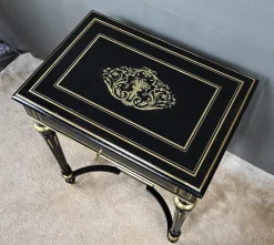 Napoleon III Arbeitstisch aus geschwärztem Holz, 19. Jh