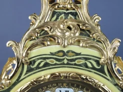 Napoleon III Boulle Tischuhr aus vergoldetem Messing, 20. Jh