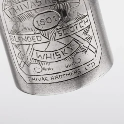 Neuartige Silberne Miniatur Chivas Regal Whiskyflasche, 2000