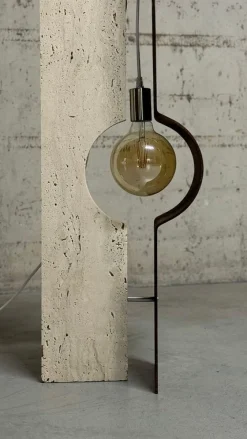 Oculus Ox Stehlampe aus Eisen & Travertin von D´ARK Atelier