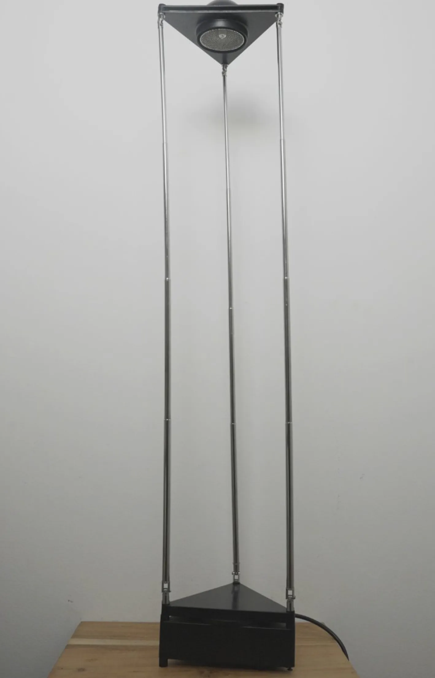 Postmoderne Kandido Lampe von Ferdinand Porsche, 1980er