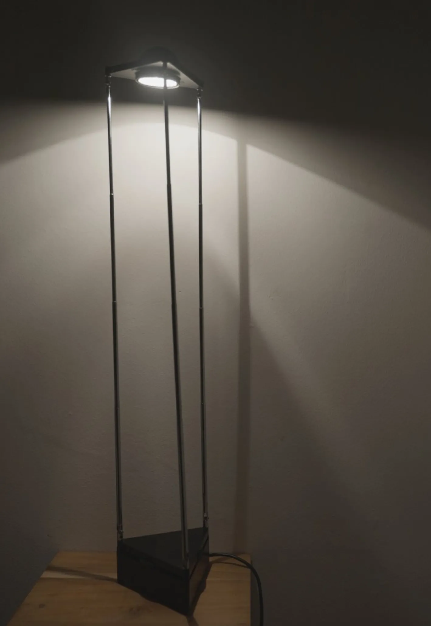 Postmoderne Kandido Lampe von Ferdinand Porsche, 1980er