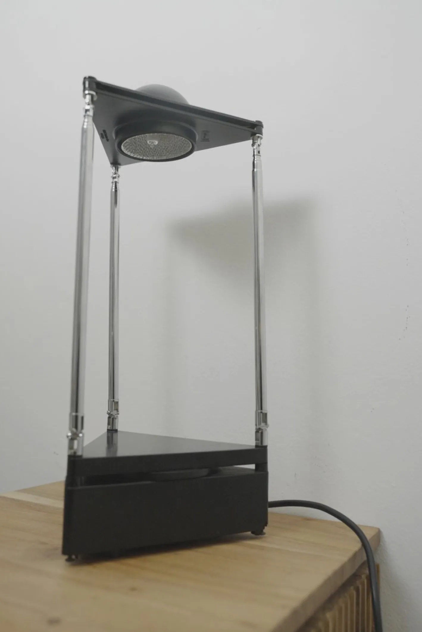 Postmoderne Kandido Lampe von Ferdinand Porsche, 1980er