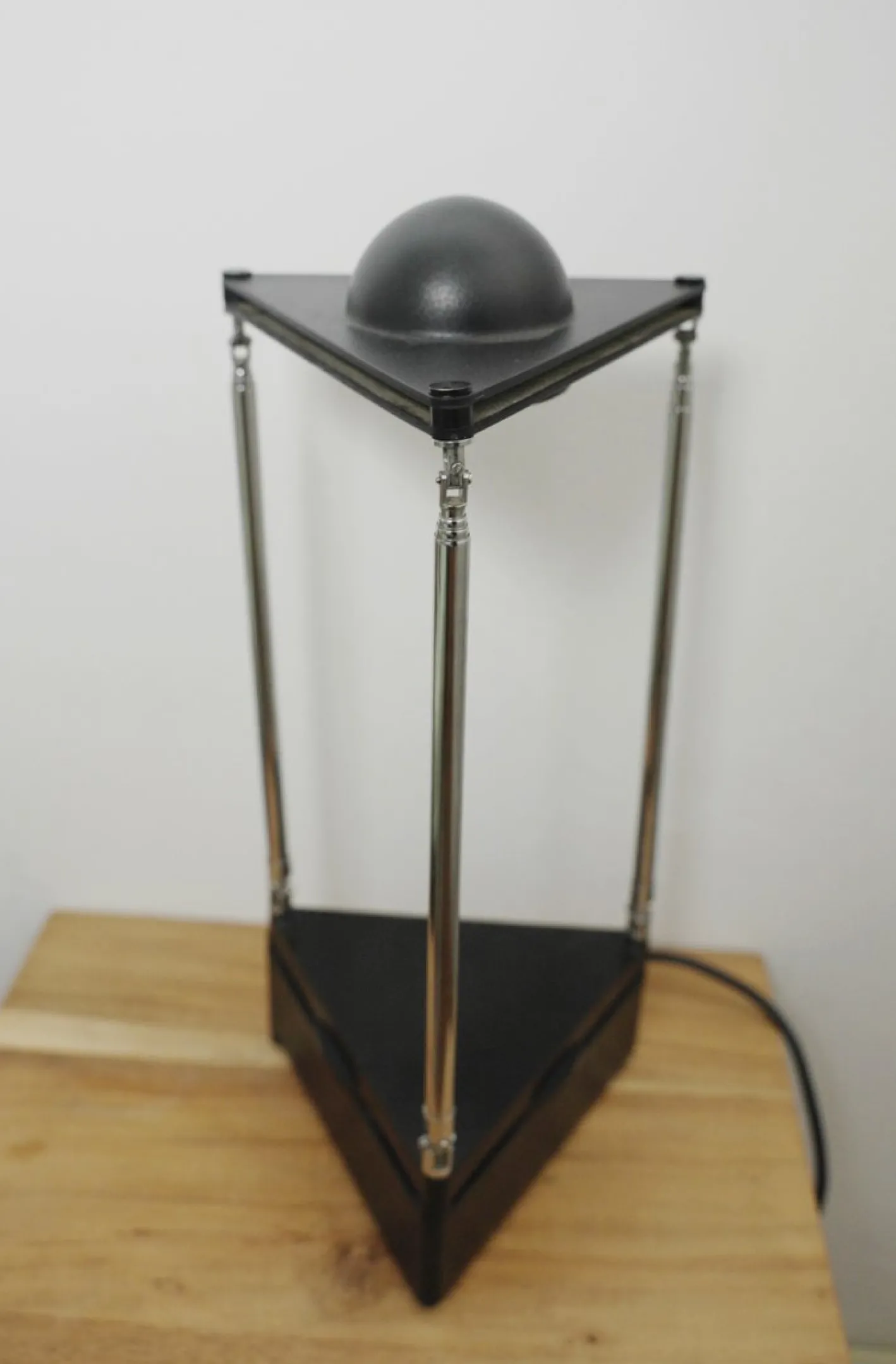 Postmoderne Kandido Lampe von Ferdinand Porsche, 1980er