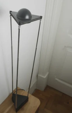 Postmoderne Kandido Lampe von Ferdinand Porsche, 1980er