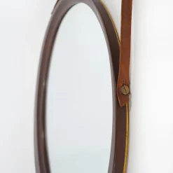 Runder Wandspiegel mit Lederriemen, 1960er